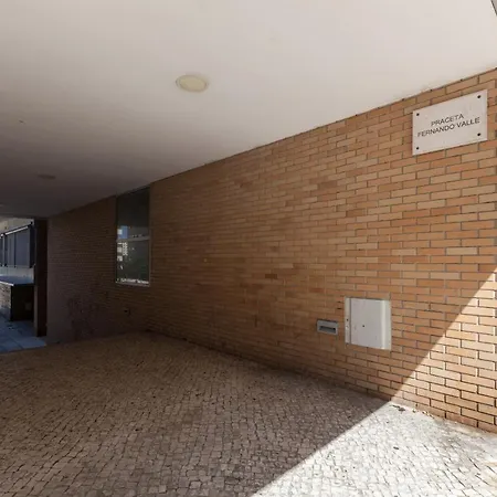 Flh Alta Brightly Flat *